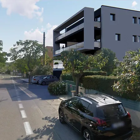 Apartmán Confort 4 Pers, Climatise, Terrasse, Parking, Proche - Fr-1-776-12 *
