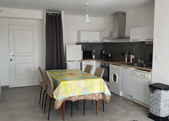 Confort 4 Pers, Climatise, Terrasse, Parking, Proche - Fr-1-776-12 * Argelès-sur-Mer